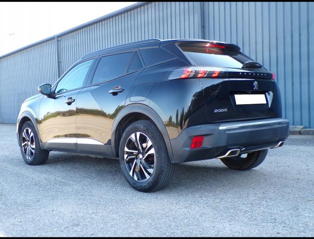 Peugeot 2008 image 9