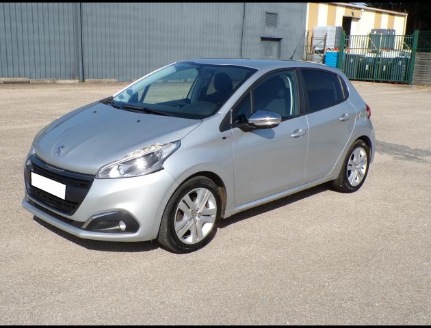 Peugeot 208 Ptech 82 Style Bvm
