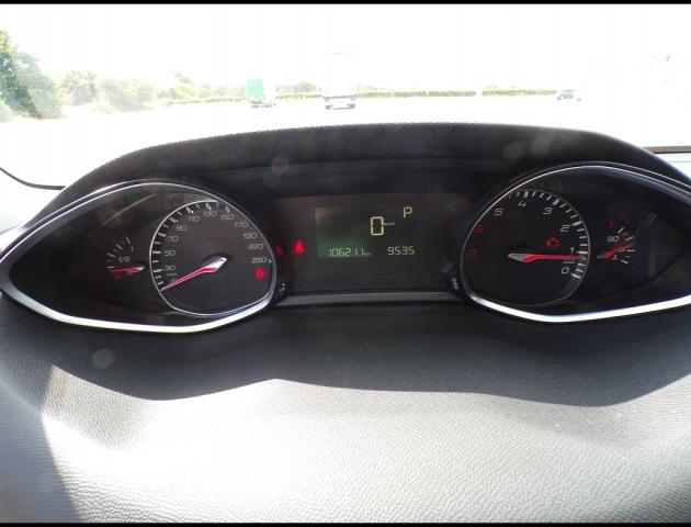 Peugeot 308 image 7