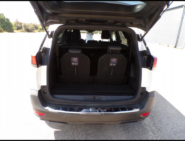 Peugeot 5008 image 6