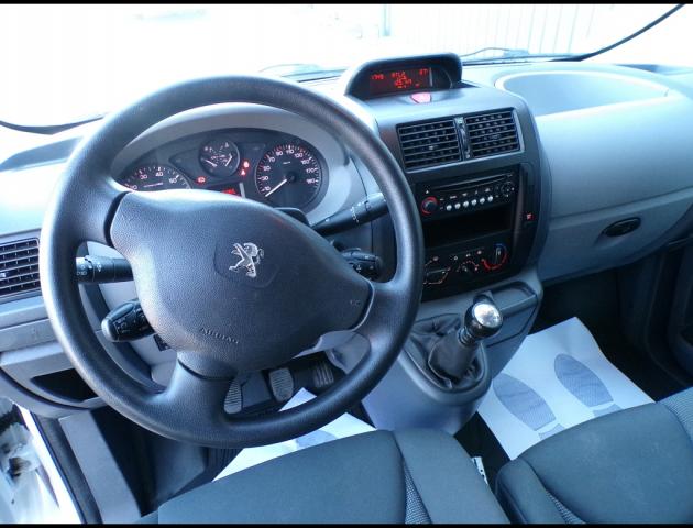 Peugeot Expert image 4
