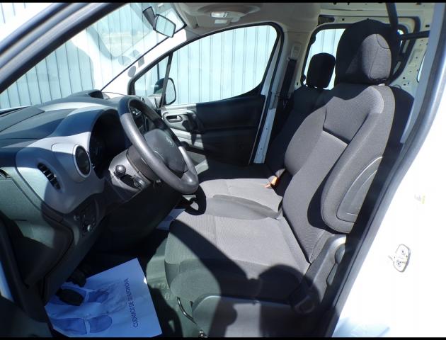 Peugeot Partner image 8