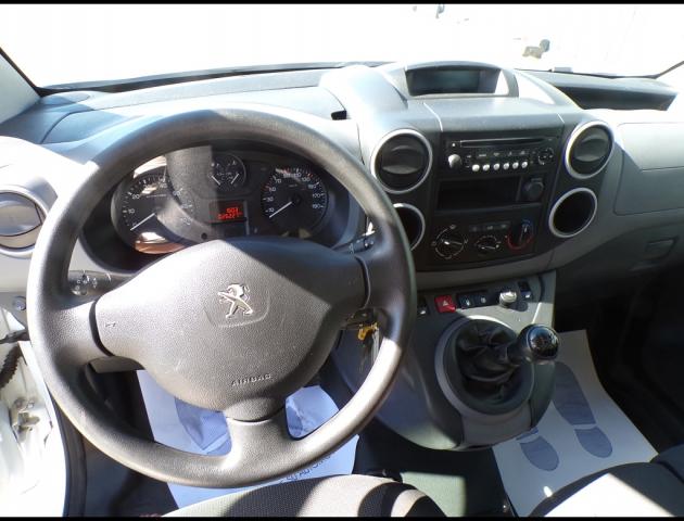 Peugeot Partner image 4