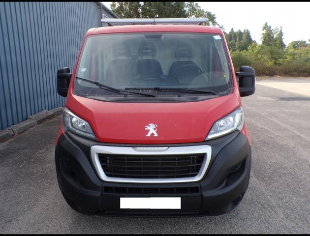 Peugeot Boxer image 1