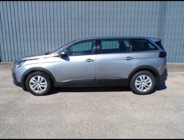 Peugeot 5008 image 8