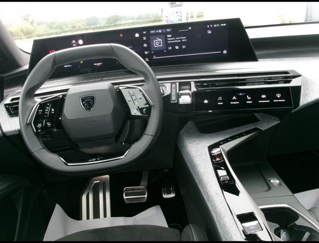 Peugeot 5008 image 4