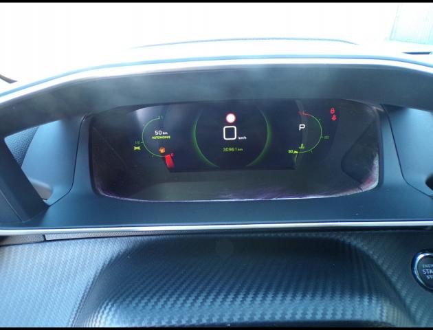 Peugeot 2008 image 9
