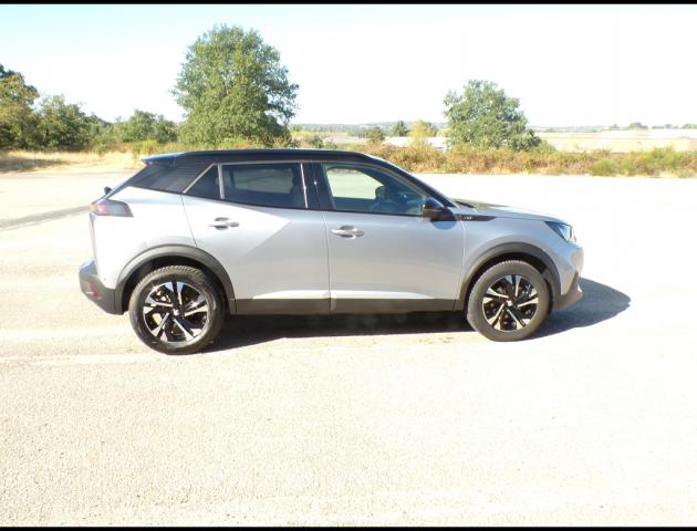 Peugeot 2008 image 3