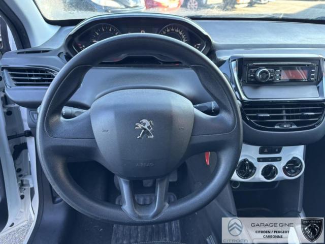Peugeot 208 image 2