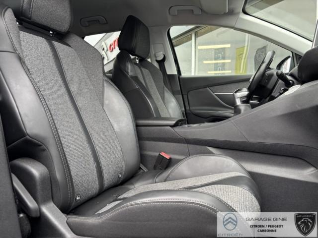 Peugeot 3008 image 3
