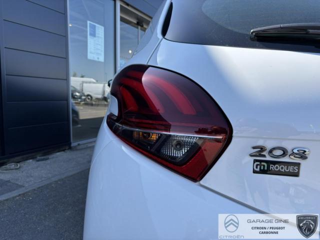 Peugeot 208 image 2