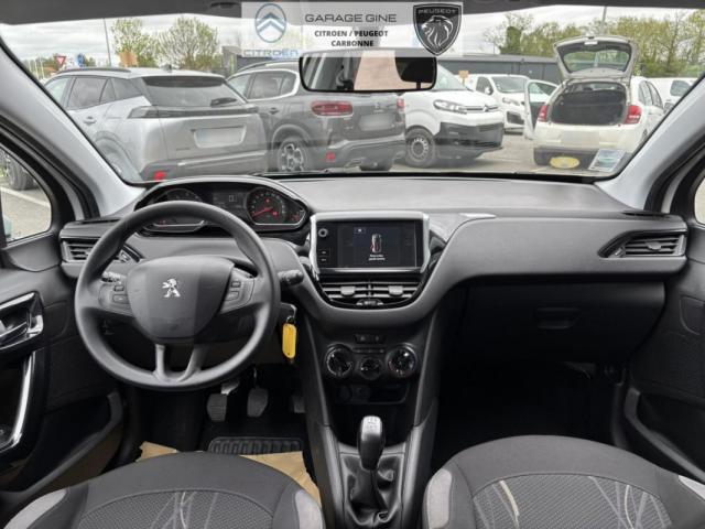 Peugeot 208 image 2