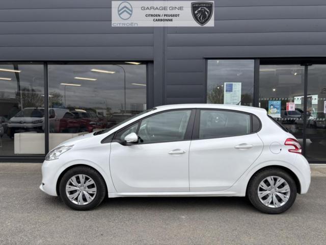 Peugeot 208 image 7