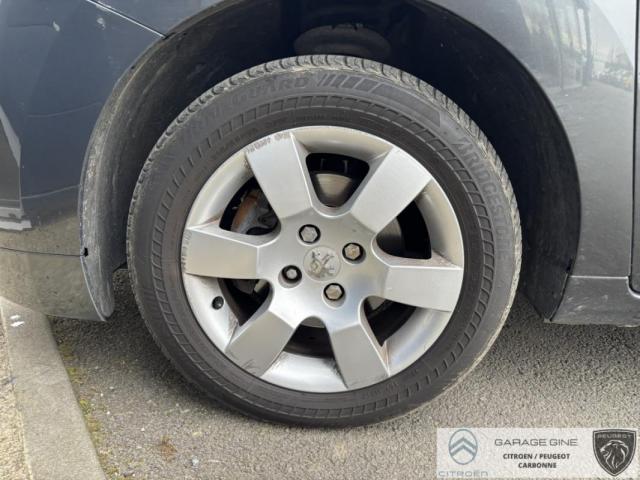 Peugeot 5008 image 3