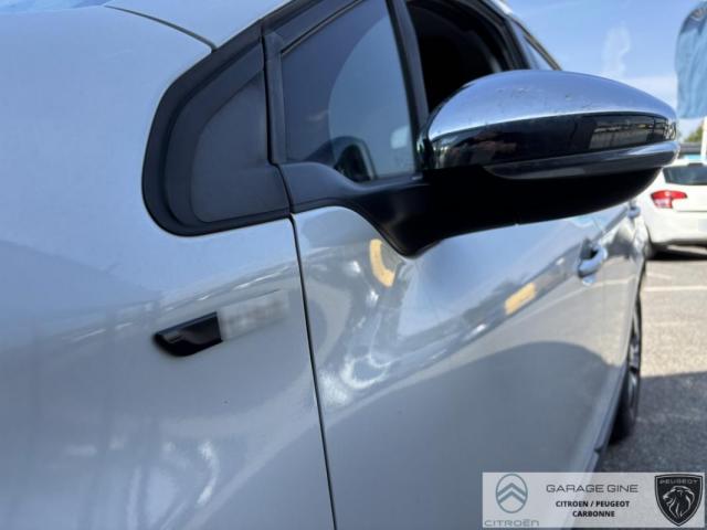 Peugeot 2008 image 8