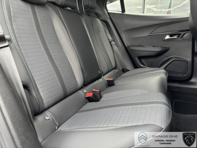 Peugeot 2008 image 1