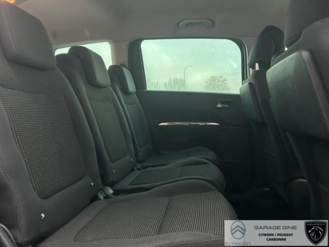 Peugeot 5008 image 6