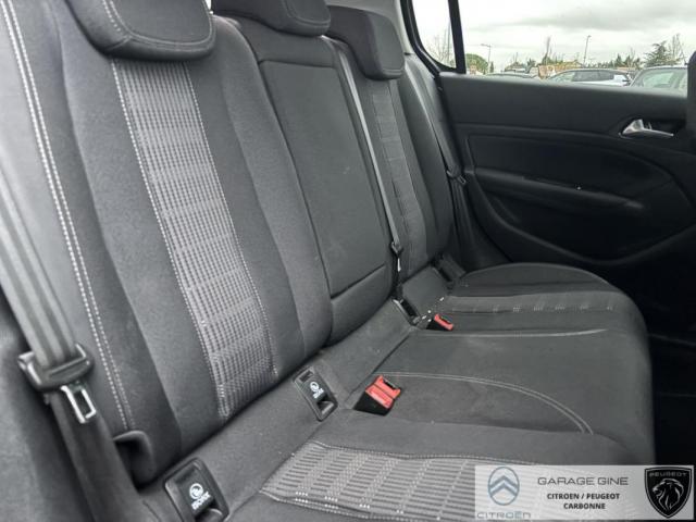 Peugeot 308 image 8