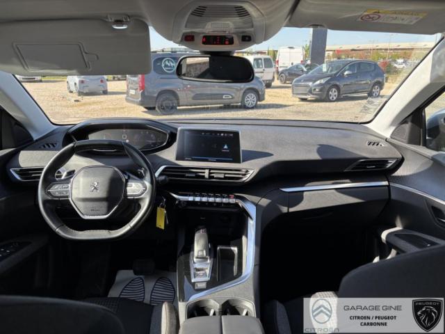 Peugeot 3008 image 2