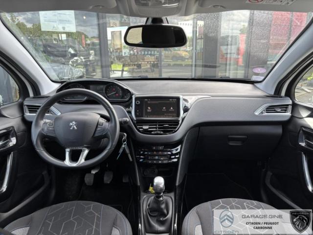 Peugeot 2008 image 3