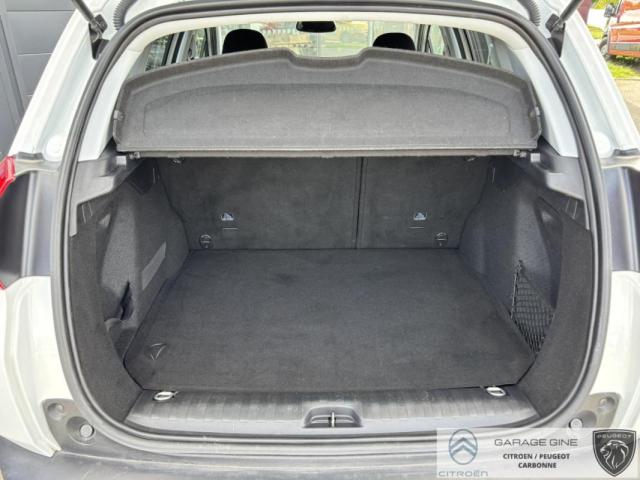 Peugeot 2008 image 2