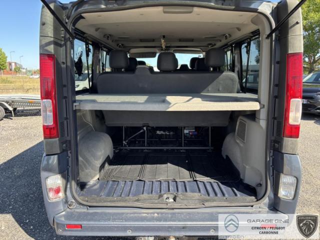 Renault Trafic image 2
