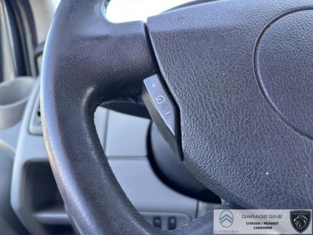 Renault Trafic image 7