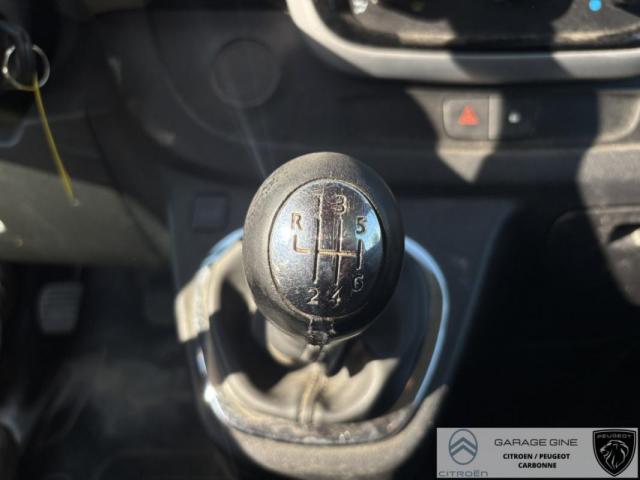 Renault Trafic image 2