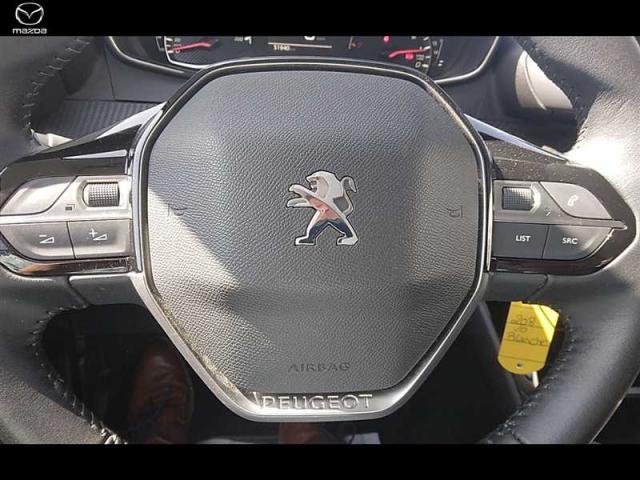 Peugeot 208 image 6