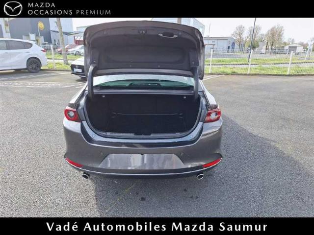 Mazda 3 image 9