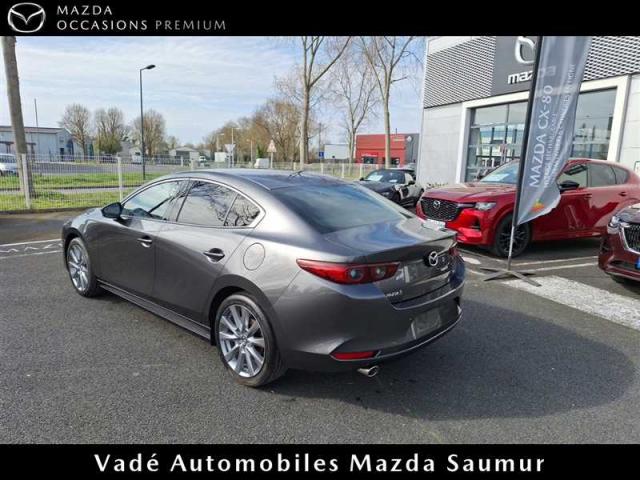 Mazda 3 image 1