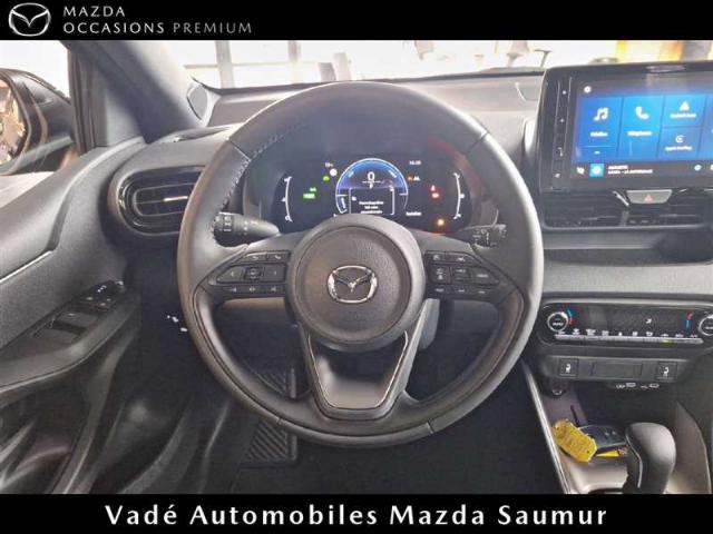 Mazda 2 image 2
