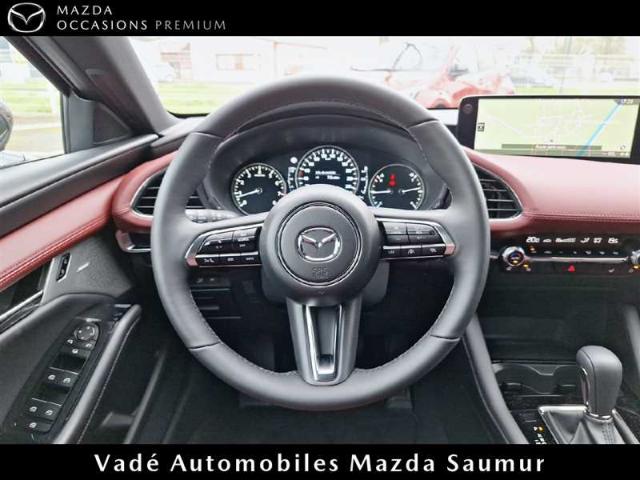 Mazda 3 image 9