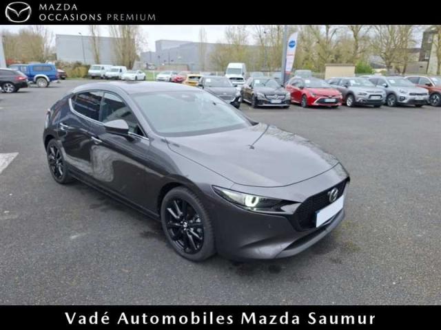 Mazda 3 image 8