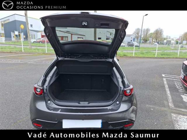 Mazda 3 image 6