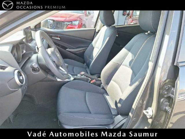 Mazda 2 image 8