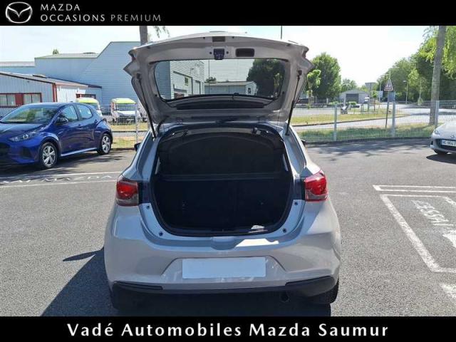 Mazda 2 image 8