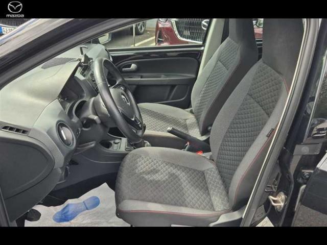 Volkswagen Up! image 4