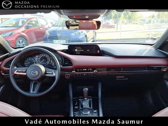 Mazda 3 image 2
