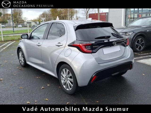 Mazda 2 image 8
