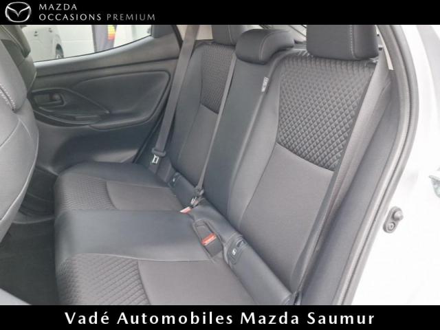 Mazda 2 image 2