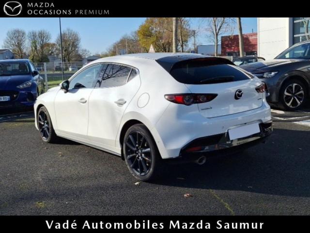 Mazda 3 image 2