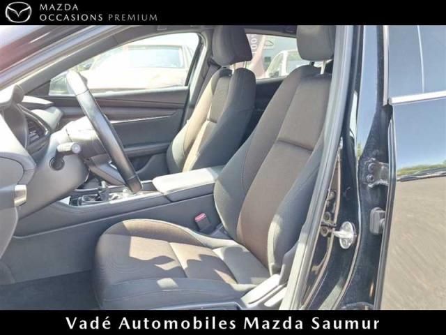 Mazda 3 image 9