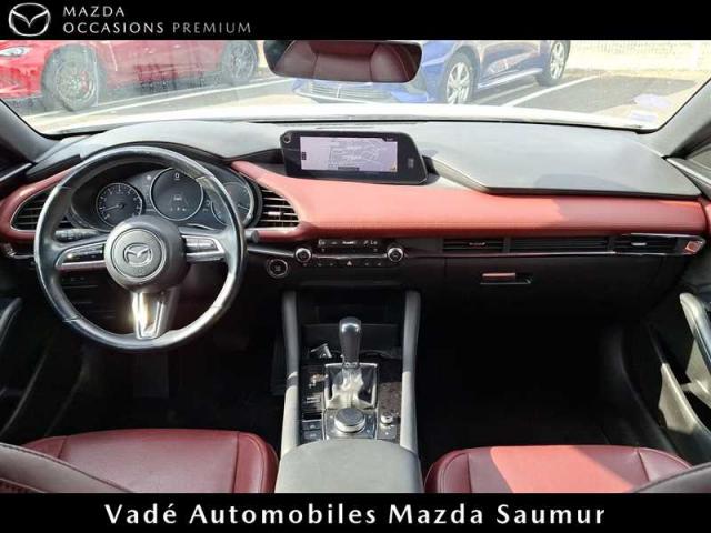Mazda 3 image 9