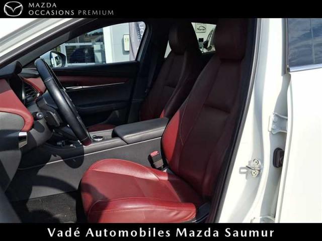 Mazda 3 image 6