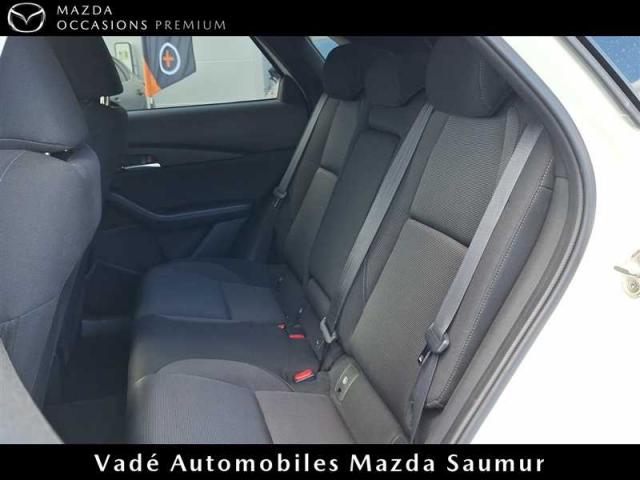 Mazda Cx-30 image 9