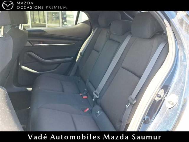 Mazda 3 image 6