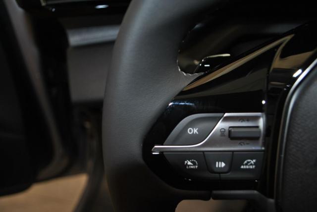 Peugeot 308 image 3