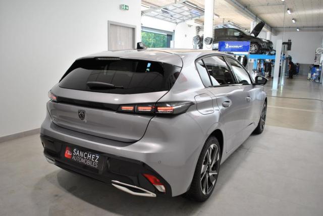 Peugeot 308 image 1