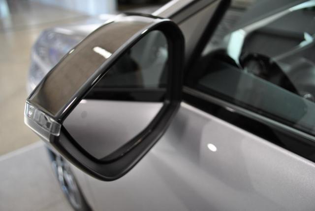 Peugeot 308 image 9